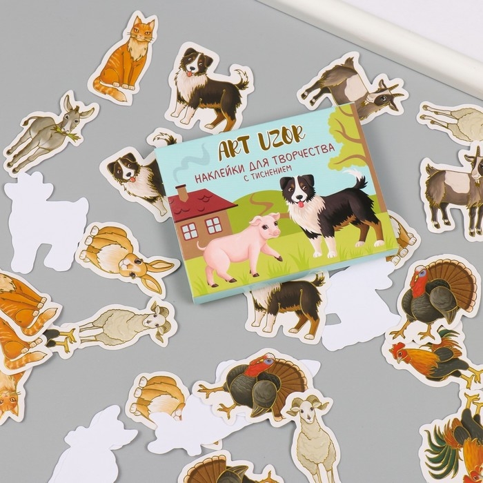 Наклейки для творчества "Домажние животные" тиснение золото набор 48 шт 9х7х0,8 см