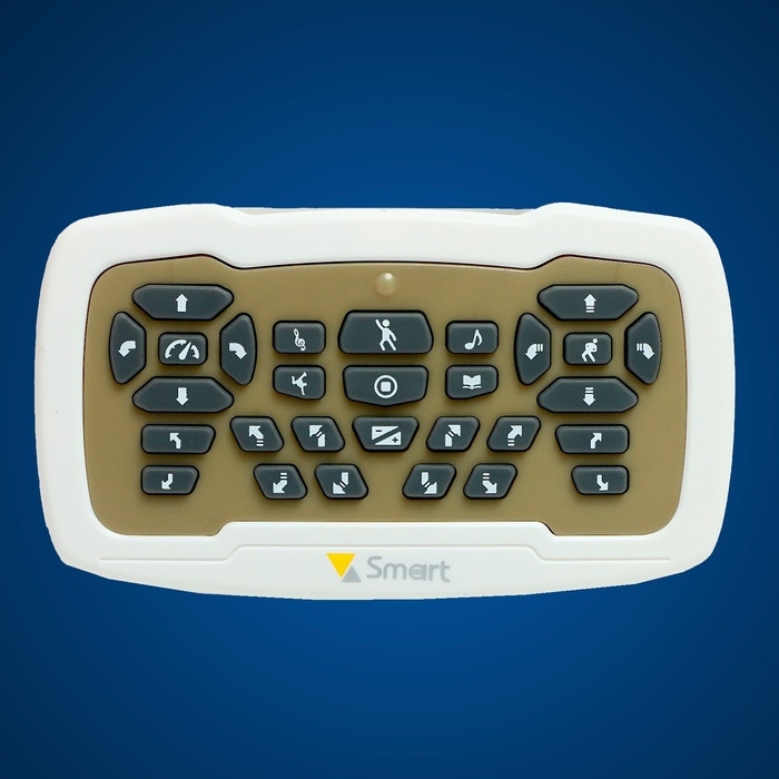 Робот «Карл», на радиоуправлении, интерактивный, световые, звуковые эффекты, работает от аккумулятора Робот «Карл», на радиоуправлении, интерактивный, световые, звуковые эффекты, работает от аккумулятора