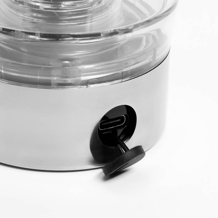 Шейкер спортивный для коктейлей и протеина, электрический, 600 мл, 23 х 8.5 х 6 см, 800 мАч 107894 Шейкер спортивный для коктейлей и протеина, электрический, 600 мл, 23 х 8.5 х 6 см, 800 мАч 107894