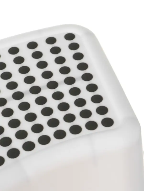 Подставка детская, антискользящая., цвет белый/серый Подставка детская, антискользящая., цвет белый/серый