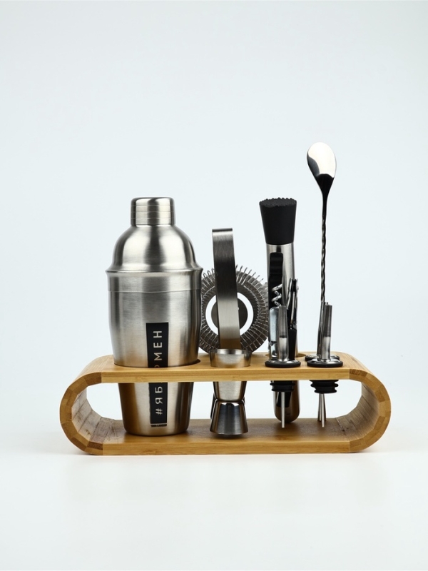 Набор для приготовления коктейлей "Знает толк в градусах", 10 предметов