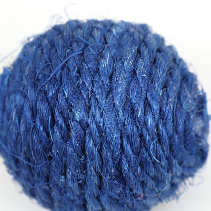 Гантель-погремушка сизалевая, 11,5 см, синяя/белая Гантель-погремушка сизалевая, 11,5 см, синяя/белая