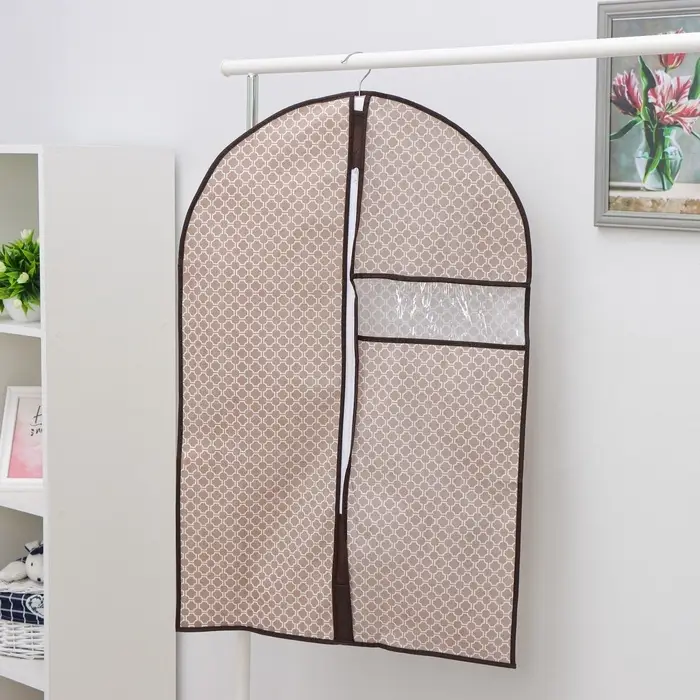 Чехол для одежды Доляна &laquo;Браун&raquo;, ПВХ окно, плотный, 90&times;60 см, коричневый