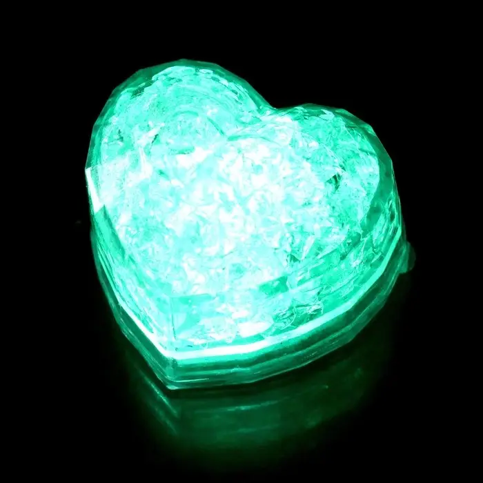 Свеча светодиодная «Сердце»