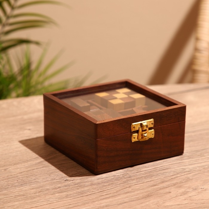 Головоломки в шкатулке (набор 4 шт) 12х13х6 см, дерево шишам Головоломки в шкатулке (набор 4 шт) 12х13х6 см, дерево шишам