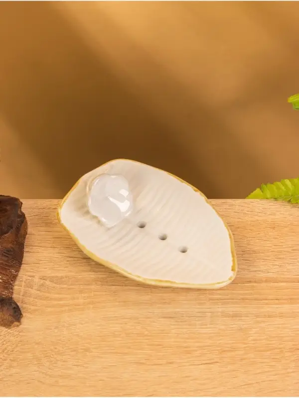 Мыльница &laquo;Флора&raquo;, 14&times;9.5&times;4 см, керамика, бежево-белая