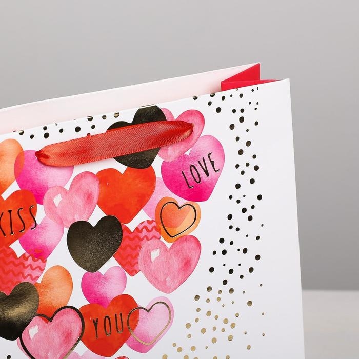 Пакет подарочный ламинированный вертикальный, упаковка, «I love you» с тиснением, ML 23 x 27 х 11,5 см