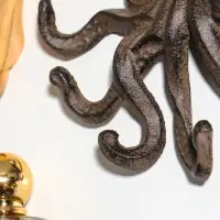 Крючки настенные &laquo;Осьминог&raquo;, ключница декоративная, чугун, 16&times;3&times;19 см
