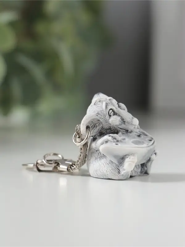 Брелок "Крыс маленький с сыром", 3,4см