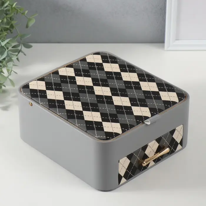 Шкатулка для украшений &laquo;Клетка&raquo;, с зеркалом, искусственная кожа, серая, 20&times;22.5&times;9.5 см