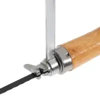 Лобзик ручной ТУНДРА, деревянная рукоятка, в комплекте пилки, 130 мм