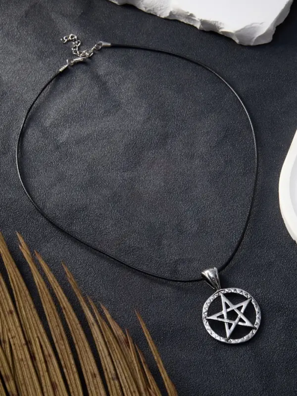 Кулон &laquo;Белая пентаграмма&raquo;, цвет чернёное серебро на чёрном шнурке, 45 см