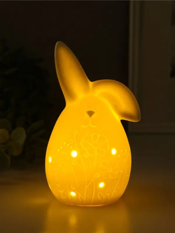 Сувенир керамика свет "Белый зайчик-яйцо с цветами на пузе" 3хLR44 6,7х6,2х11,6 см