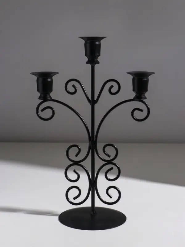 Подсвечник металл на 3 свечи  Подсвечник металл на 3 свечи "С завитками" d=2,5 см чёрный 19х11х30 см