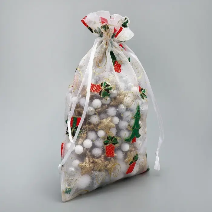 Мешочек подарочный органза «Новогодние подарки», ёлки, 16 х 24 см +/- 1.5 см Мешочек подарочный органза «Новогодние подарки», ёлки, 16 х 24 см +/- 1.5 см
