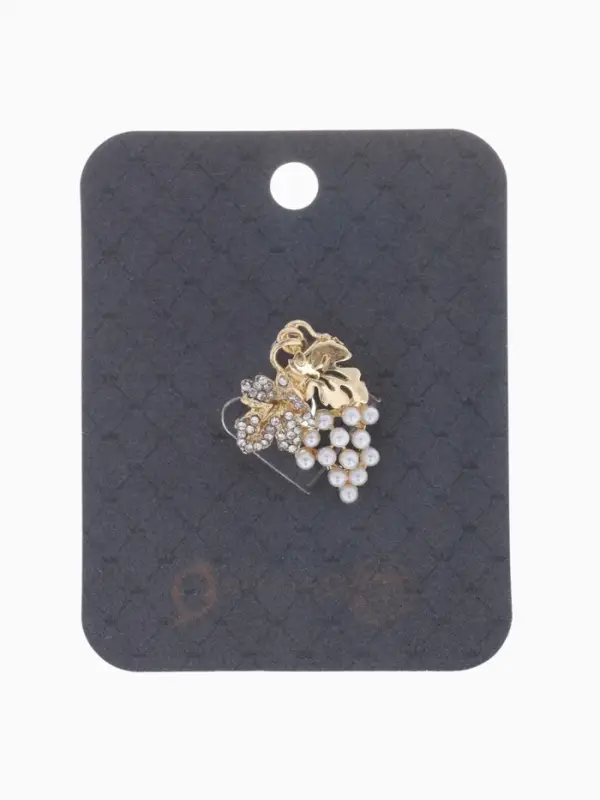 Брошь &laquo;Виноград&raquo;, мини, белая в золоте