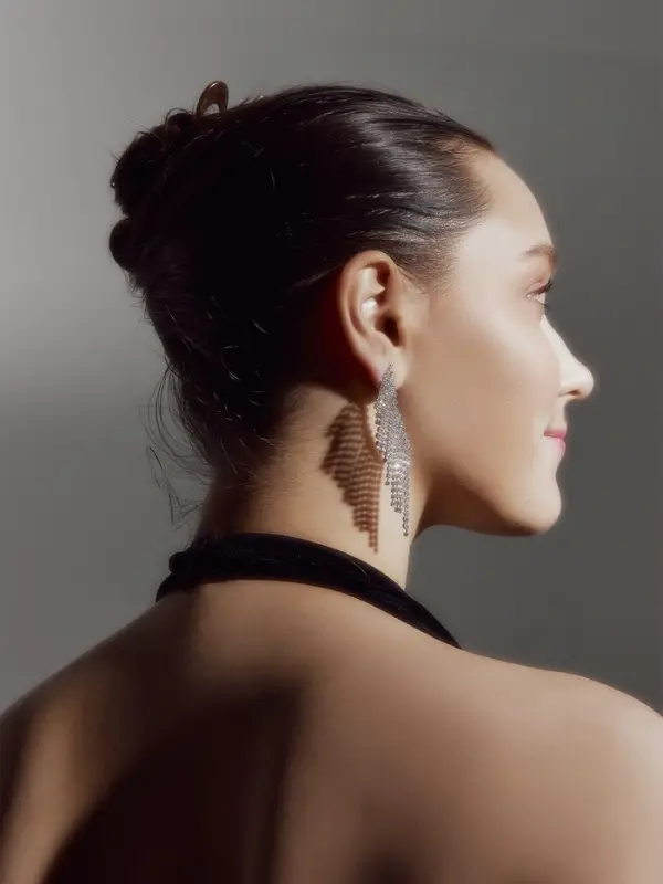 Серьги висячие со стразами &laquo;Вечное сияние&raquo;, крылья, белые в серебре