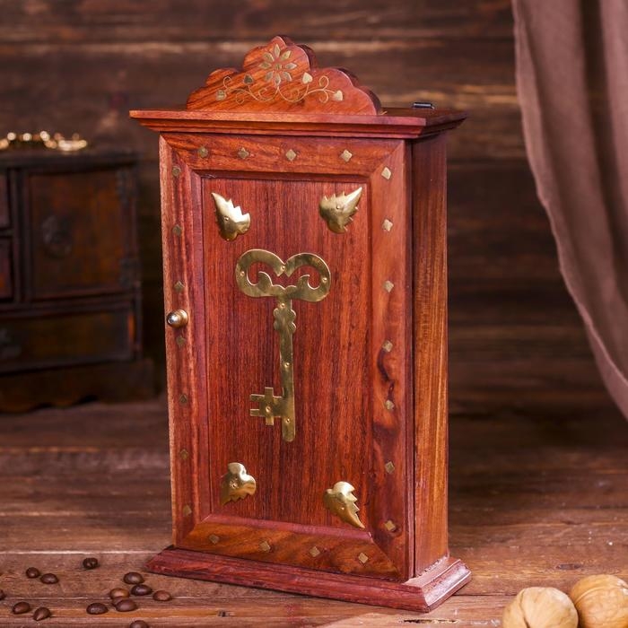 Ключница дерево Ключница дерево "Ключ" 28х16х6 см