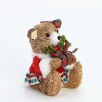 Фигурка интерьерная &laquo;Медведь в новогодней шубке&raquo;, солома, 12&times;12&times;15 см