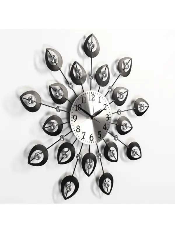 Часы настенные интерьерные &laquo;Чёрные лепестки&raquo;, серия: Ажур, бесшумные, плавный ход, 47&times;47 см, d=15 см, от батарейки 1&times;АА