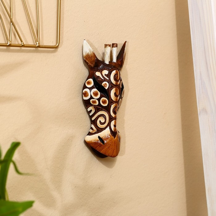 Маска Маска "Зебра" албезия 19х9х4 см