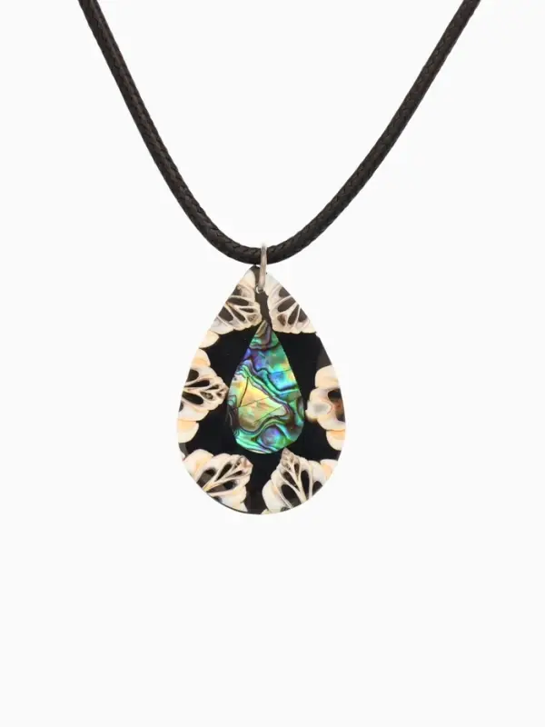 Кулон &laquo;Капля&raquo;, ракушка, чёрно-белый