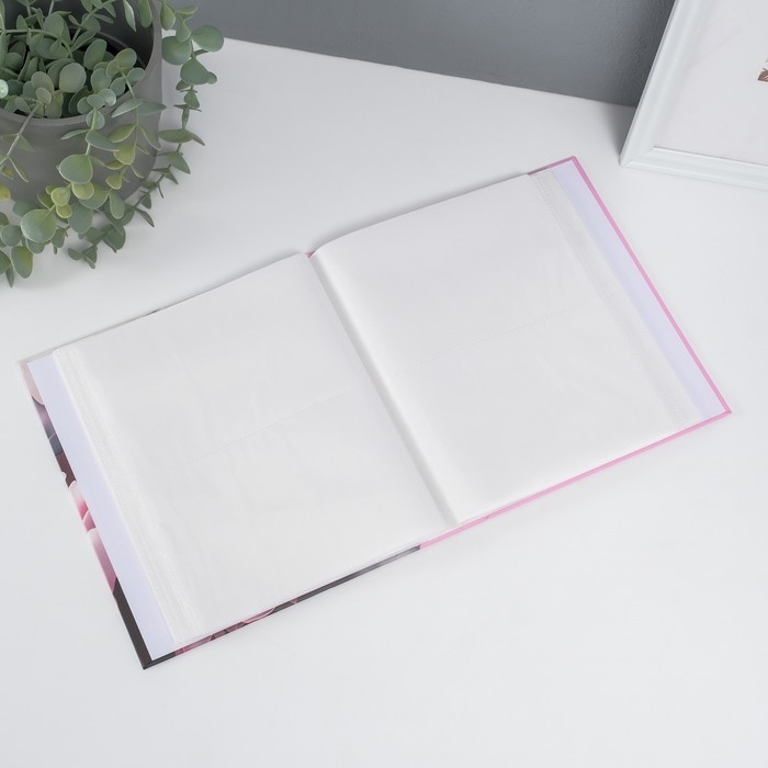 Фотоальбом на 80 фото 10х15 см Фотоальбом на 80 фото 10х15 см "Бабочка в цветах 3D" в коробке МИКС 5,3х19х23 см