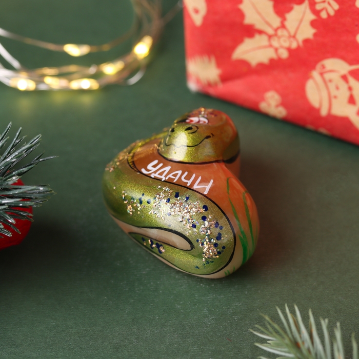 Сувенир Сувенир "Змейка Удачи", селенит