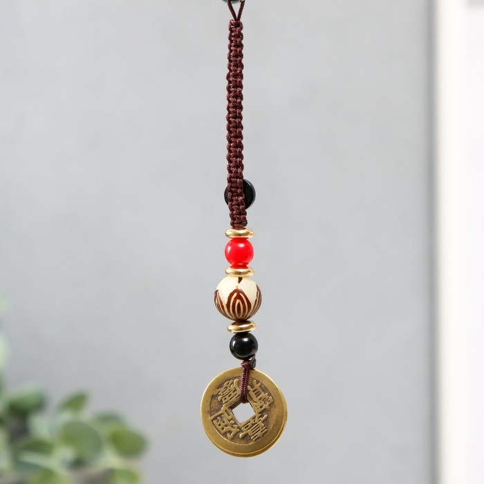 Подвеска с монетой в виде пяти императоров d=2,7 см Подвеска с монетой в виде пяти императоров d=2,7 см