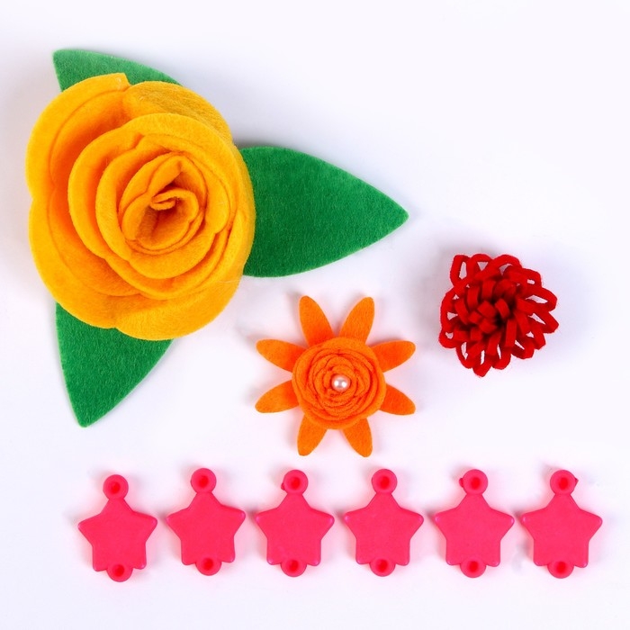 Набор для творчества: декор из фетра и набор бусин «Цветочное удовольствие» Набор для творчества: декор из фетра и набор бусин «Цветочное удовольствие»
