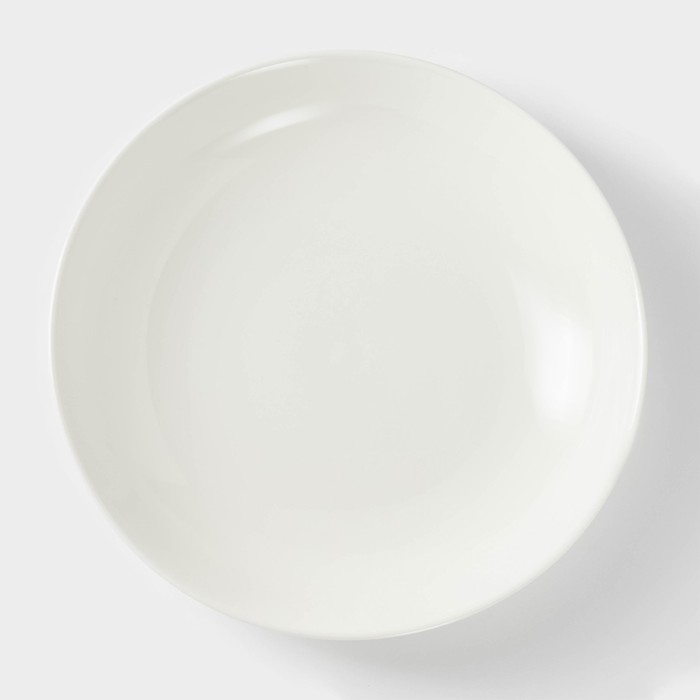 Тарелка фарфоровая глубокая Wilmax Olivia, 900 мл, d=23 см, цвет белый Тарелка фарфоровая глубокая Wilmax Olivia, 900 мл, d=23 см, цвет белый