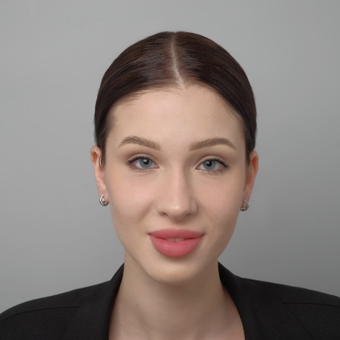 Серьги со стразами «Магия» сплетения, цвет белый в серебре