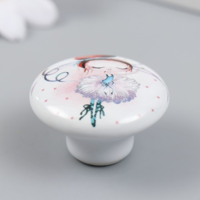 Ручка для шкатулки керамика, металл Ручка для шкатулки керамика, металл "Балерина" 3,8х3,8х2,8 см