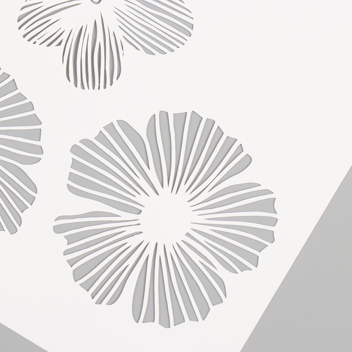 Трафарет пластиковый Трафарет пластиковый "Цветы", 15х15 см