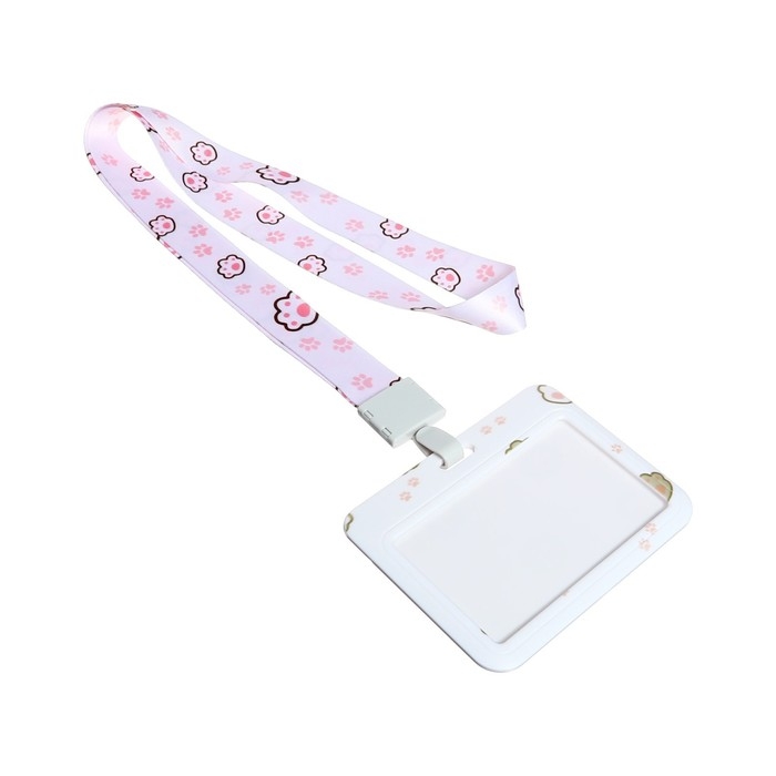 Бейдж горизонтальный внешний размер 10 х 7,8 см, внутренний размер 5,2 х 8,2 см, лента 42 см, с рисунком  Бейдж горизонтальный внешний размер 10 х 7,8 см, внутренний размер 5,2 х 8,2 см, лента 42 см, с рисунком "Лапки"