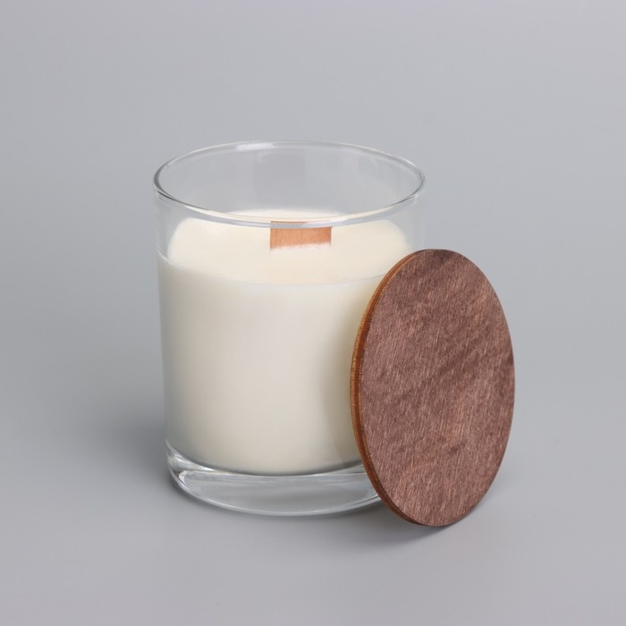 Свеча из соевого воска в стакане с деревянным фитилем и крышкой  Свеча из соевого воска в стакане с деревянным фитилем и крышкой "Нежная орхидея", 110 гр