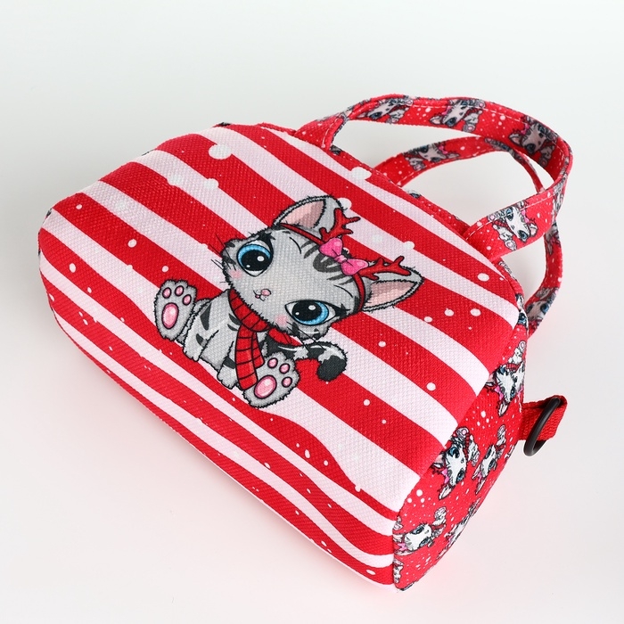 Сумка детская для девочки на молнии, регулируемый ремень, цвет красный Сумка детская для девочки на молнии, регулируемый ремень, цвет красный