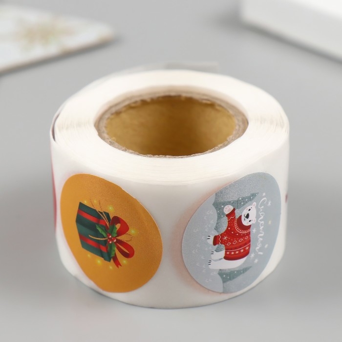 Наклейка бумага Наклейка бумага "Мишка и олень новогодние" d=2,5 см 252 шт в рулоне