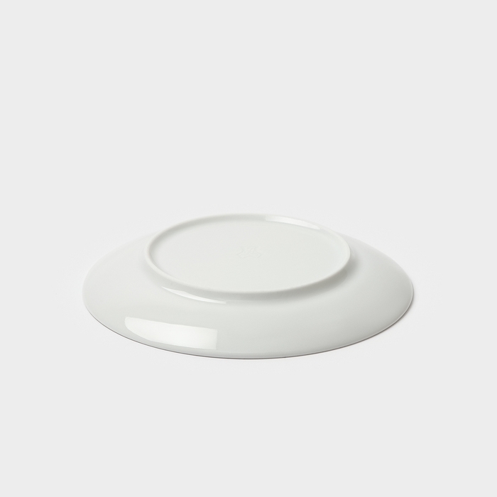 Набор фарфоровой посуды «Классический», 24 предмета: тарелка плоская d=17,5 см, d=20 см, тарелка глубокая 600 мл, d=20 см, кружка 300 мл