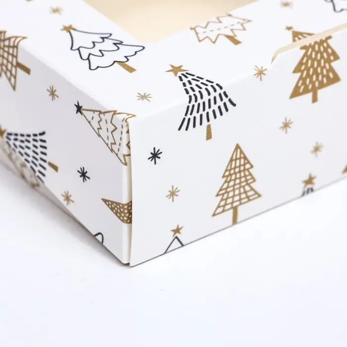 Коробка подарочная новогодняя складная «Золотые ёлки», 10×8×3.5 см