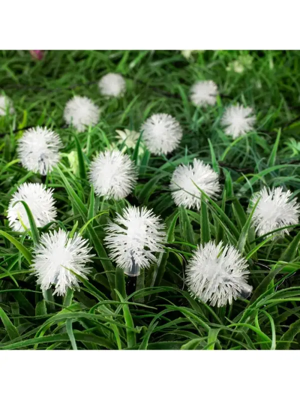 Гирлянда &laquo;Нить&raquo;, 4.5 м, уличная, с насадками &laquo;Ёжики&raquo;, IP44, 30 LED, 2 режима, солнечная батарея, тёмная нить, свечение синие/фиолетовое/розовое