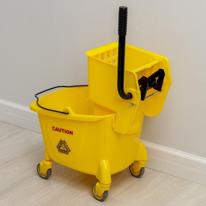 Тележка уборочная с механическим отжимом, 24 л, цвет жёлтый