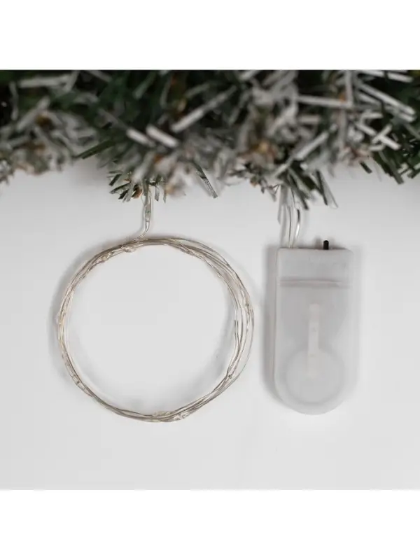 Гирлянда &laquo;Нить&raquo; 1 м роса, IP20, серебристая нить, 10 LED, батарейки CR2032&times;2 (в комплекте), свечение фиолетовое