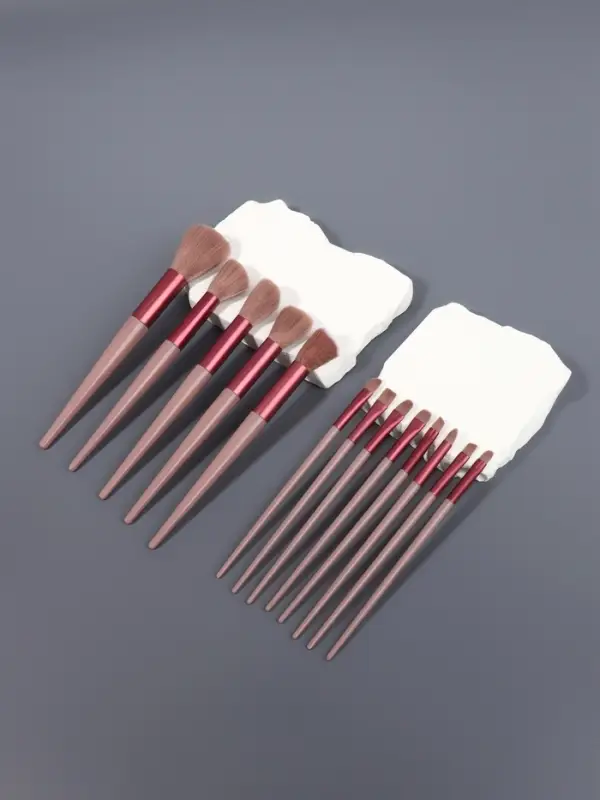 Набор кистей для макияжа PASTEL BLUSH, 13 шт., 10/22 (&plusmn;1) см, сиреневый
