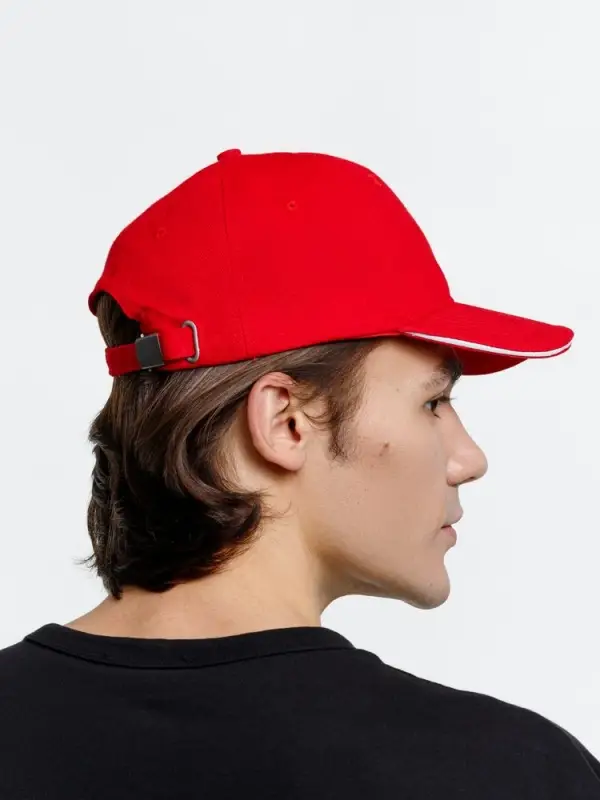 Бейсболка Buffalo, красная с белым Бейсболка Buffalo, красная с белым