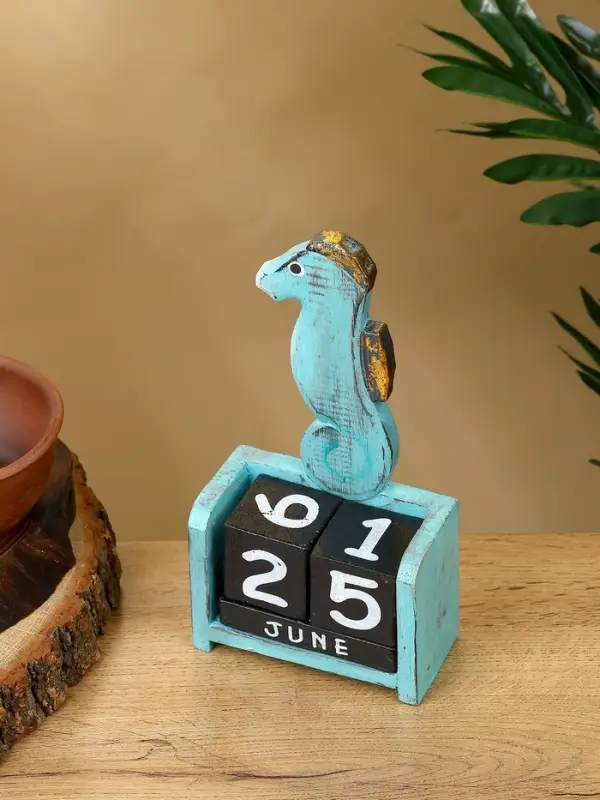 Календарь настольный Календарь настольный "Морской конёк" дерево 11х5х19 см, цв. бирюзовый