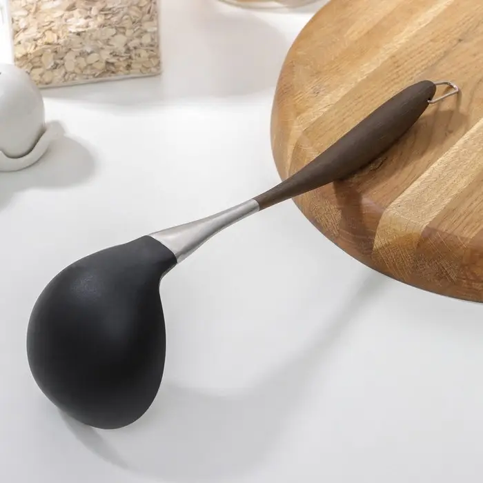 Половник Brownie, нержавеющая сталь, TPR Половник Brownie, нержавеющая сталь, TPR