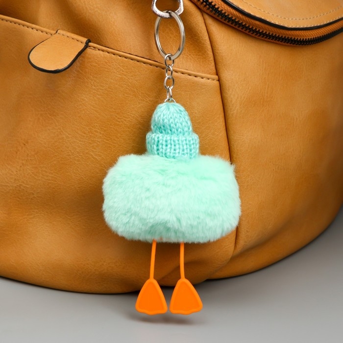 Пушистик на кольце Пушистик на кольце "Чудик в шапке" голубой 8х5х12,5 см