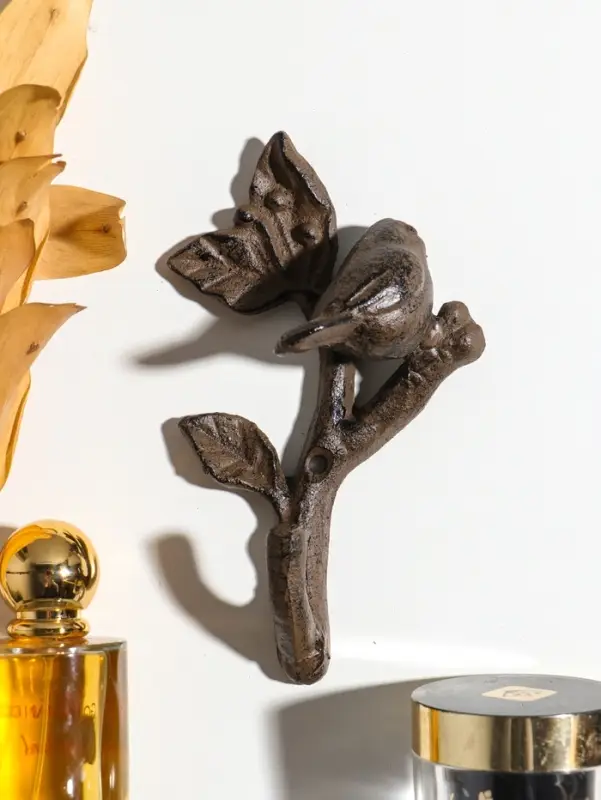 Крючок настенный &laquo;Воробушек на веточке&raquo;, ключница декоративная, чугун, 10&times;6&times;17 см