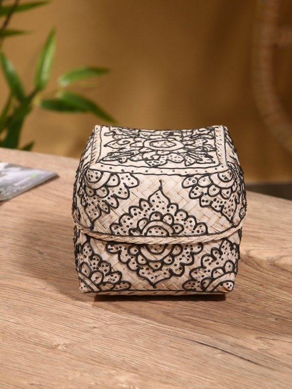 Корзинка плетеная "Бонтанг" бамбук 12х12х10 см, светлая